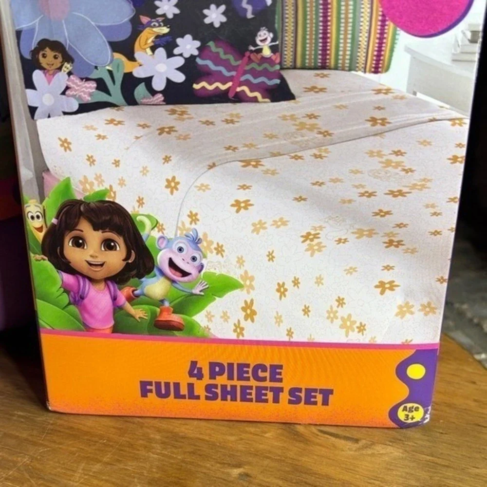 Dora the Explorer 2 Piece Purple Comforter Twin/ Full & 4 Piece Full Sheet Set